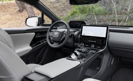 2023 Toyota bZ4X Limited AWD Interior Wallpapers 450x275 (212)
