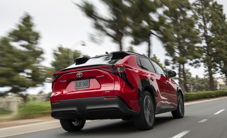 2023 Toyota bZ4X Limited AWD Rear Wallpapers 450x275 (11)