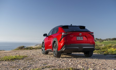 2023 Toyota bZ4X Limited AWD Rear Wallpapers 450x275 (39)