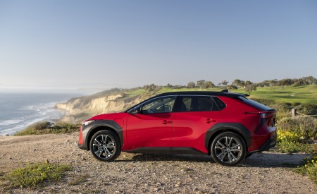 2023 Toyota bZ4X Limited AWD Side Wallpapers 450x275 (40)