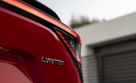 2023 Toyota bZ4X Limited AWD Tail Light Wallpapers 450x275 (21)