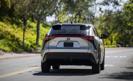2023 Toyota bZ4X Limited FWD Rear Wallpapers 450x275 (70)