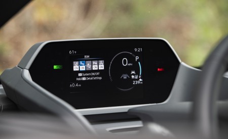 2023 Toyota bZ4X XLE FWD Digital Instrument Cluster Wallpapers 450x275 (89)