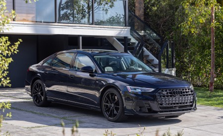 2022 Audi A8 (Color: Firmament Blue; US-Spec) Front Three-Quarter Wallpapers 450x275 (34)