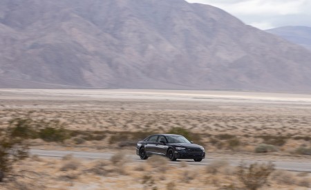 2022 Audi A8 (Color: Firmament Blue; US-Spec) Front Three-Quarter Wallpapers 450x275 (7)