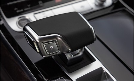 2022 Audi A8 (Color: Firmament Blue; US-Spec) Interior Detail Wallpapers 450x275 (60)