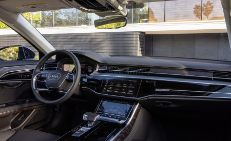 2022 Audi A8 (Color: Firmament Blue; US-Spec) Interior Wallpapers 450x275 (51)