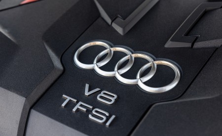 2022 Audi S8 (Color: Vesuvius Gray; US-Spec) Engine Wallpapers 450x275 (55)