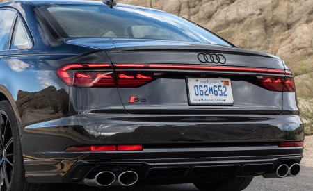 2022 Audi S8 (Color: Vesuvius Gray; US-Spec) Rear Wallpapers 450x275 (50)