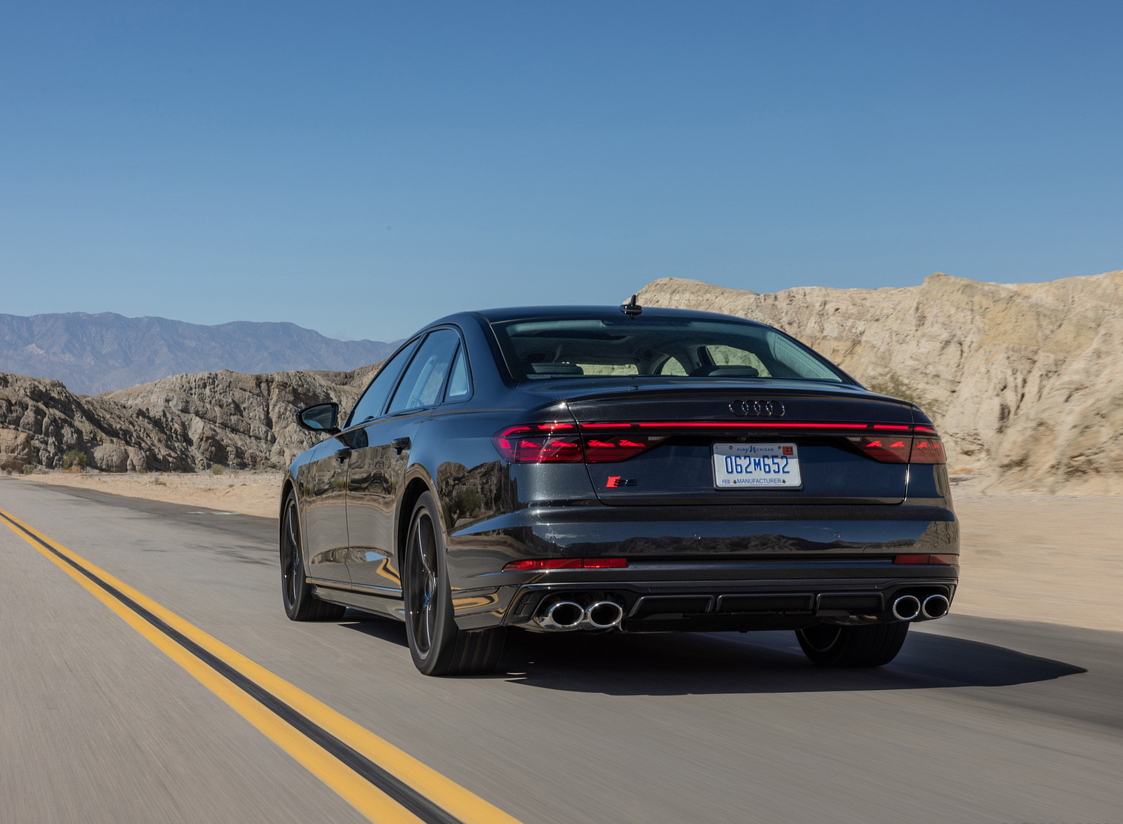 2022 Audi S8 (Color: Vesuvius Gray; US-Spec) Rear Wallpapers (6)