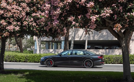 2022 Audi S8 (Color: Vesuvius Gray; US-Spec) Side Wallpapers 450x275 (16)