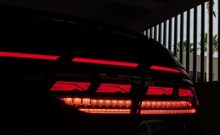 2022 Audi S8 (Color: Vesuvius Gray; US-Spec) Tail Light Wallpapers 450x275 (52)
