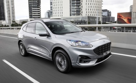 2022 Ford Escape PHEV AU version Front Three-Quarter Wallpapers 450x275 (32)