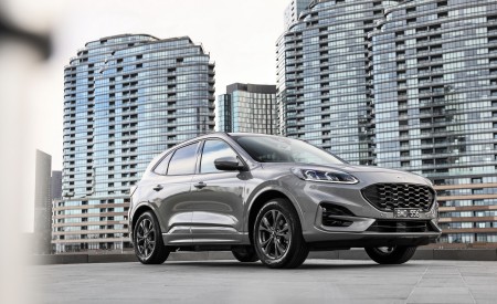 2022 Ford Escape PHEV AU version Front Three-Quarter Wallpapers 450x275 (13)