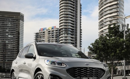 2022 Ford Escape PHEV AU version Front Wallpapers 450x275 (16)