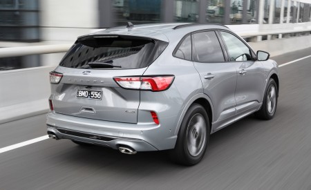 2022 Ford Escape PHEV AU version Rear Three-Quarter Wallpapers 450x275 (39)