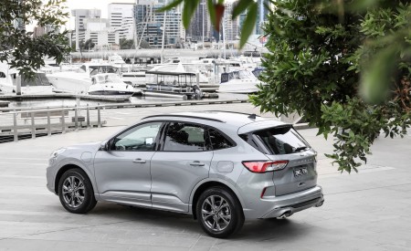 2022 Ford Escape PHEV AU version Rear Three-Quarter Wallpapers 450x275 (7)