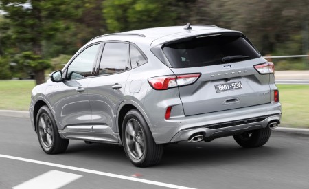 2022 Ford Escape PHEV AU version Rear Three-Quarter Wallpapers 450x275 (57)