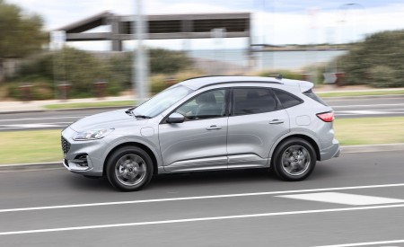 2022 Ford Escape PHEV AU version Side Wallpapers 450x275 (58)