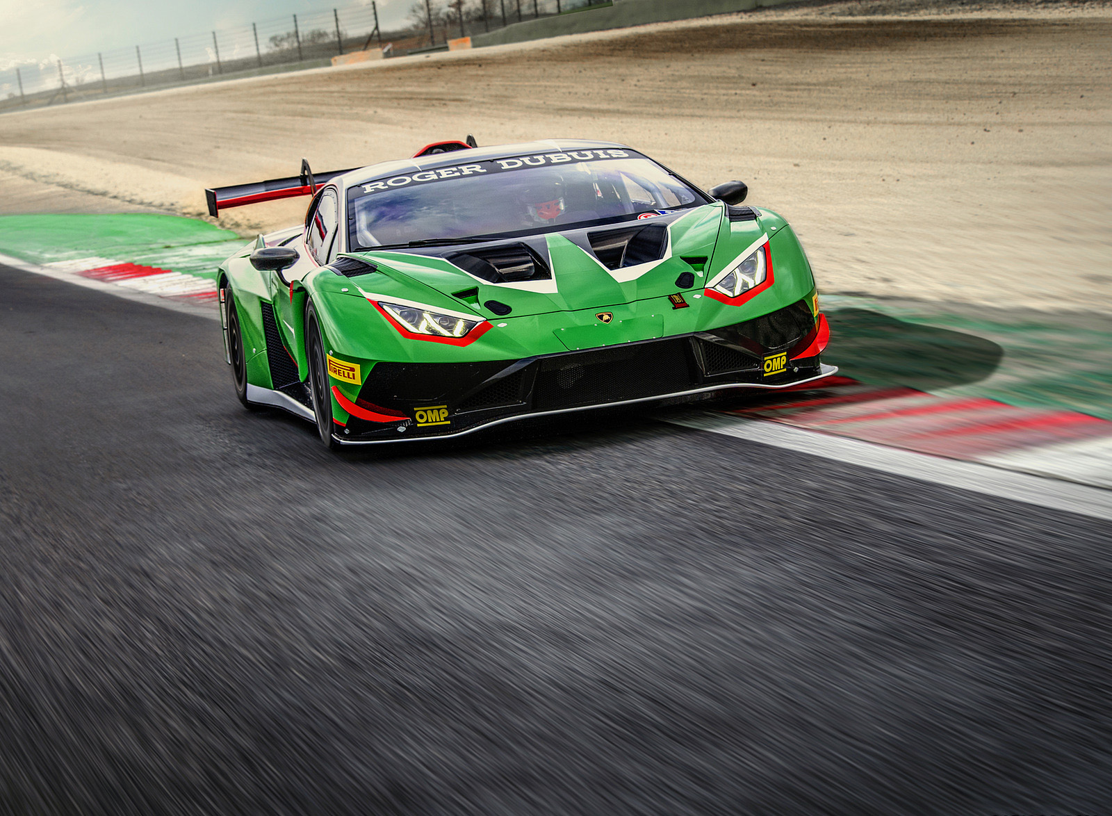 2022 Lamborghini Huracan GT3 EVO2 Front Wallpapers (2)