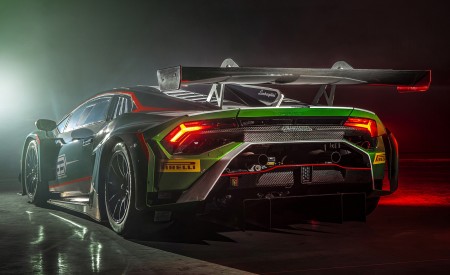 2022 Lamborghini Huracan GT3 EVO2 Rear Three-Quarter Wallpapers 450x275 (27)