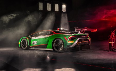 2022 Lamborghini Huracan GT3 EVO2 Rear Three-Quarter Wallpapers 450x275 (25)