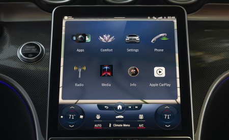 2022 Mercedes-Benz C-Class (US-Spec) Central Console Wallpapers 450x275 (73)