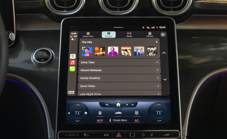 2022 Mercedes-Benz C-Class (US-Spec) Central Console Wallpapers 450x275 (74)