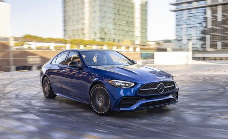 2022 Mercedes-Benz C-Class (US-Spec) Front Three-Quarter Wallpapers 450x275 (26)