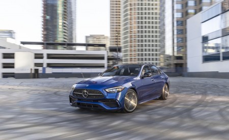 2022 Mercedes-Benz C-Class (US-Spec) Front Three-Quarter Wallpapers 450x275 (28)