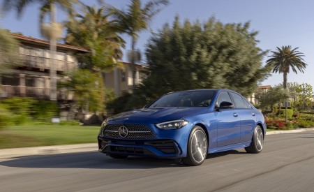 2022 Mercedes-Benz C-Class (US-Spec) Front Three-Quarter Wallpapers 450x275 (19)