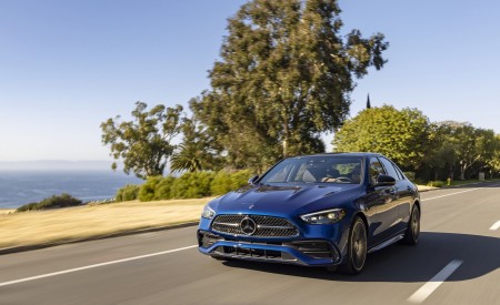 2022 Mercedes-Benz C-Class (US-Spec) Front Wallpapers 450x275 (5)