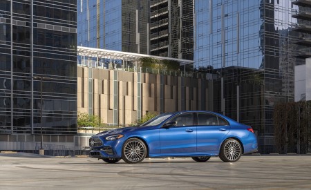 2022 Mercedes-Benz C-Class (US-Spec) Side Wallpapers 450x275 (35)