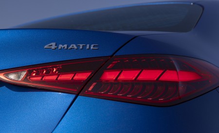 2022 Mercedes-Benz C-Class (US-Spec) Tail Light Wallpapers 450x275 (63)