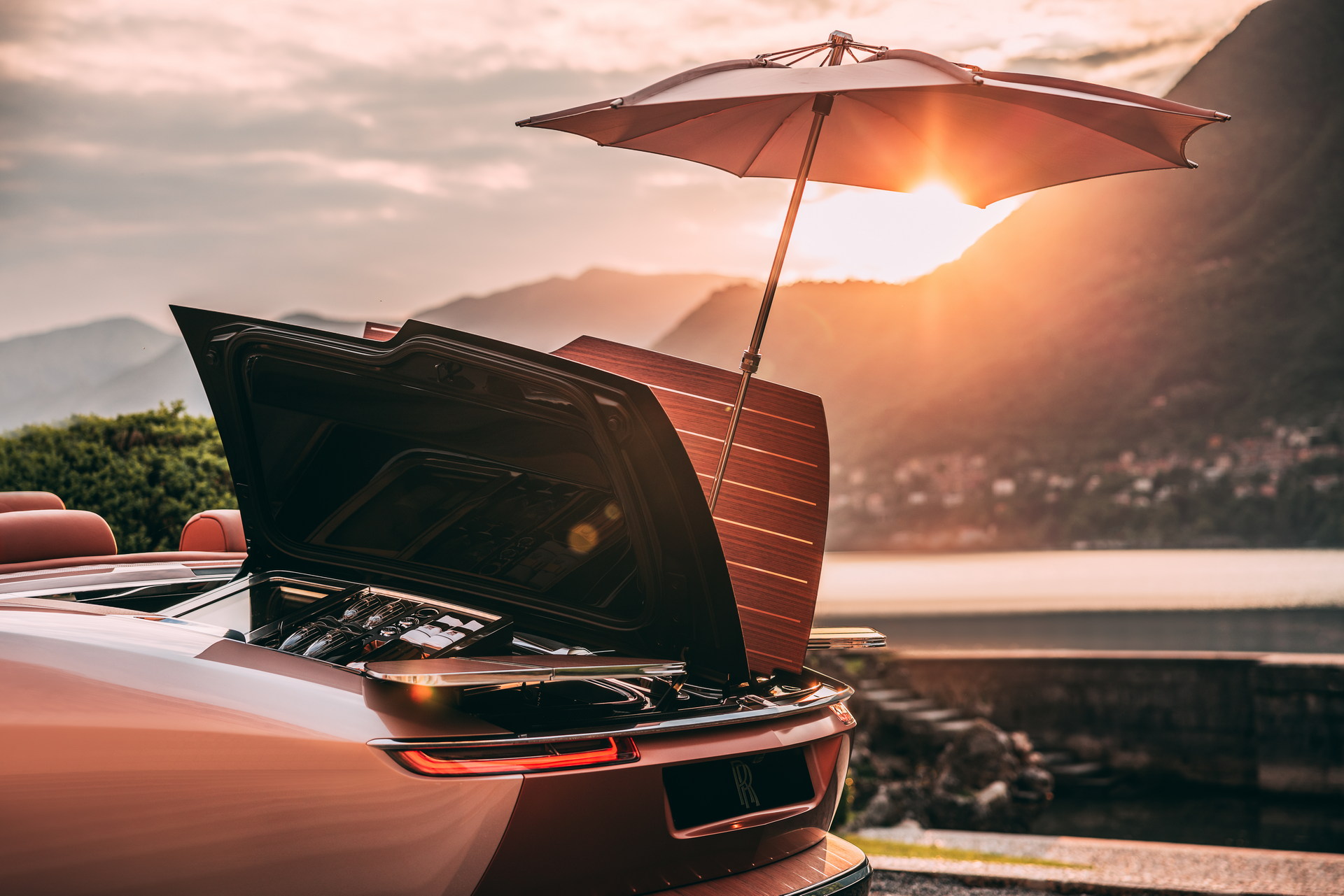 2022 Rolls-Royce Boat Tail Detail Wallpapers  (12)