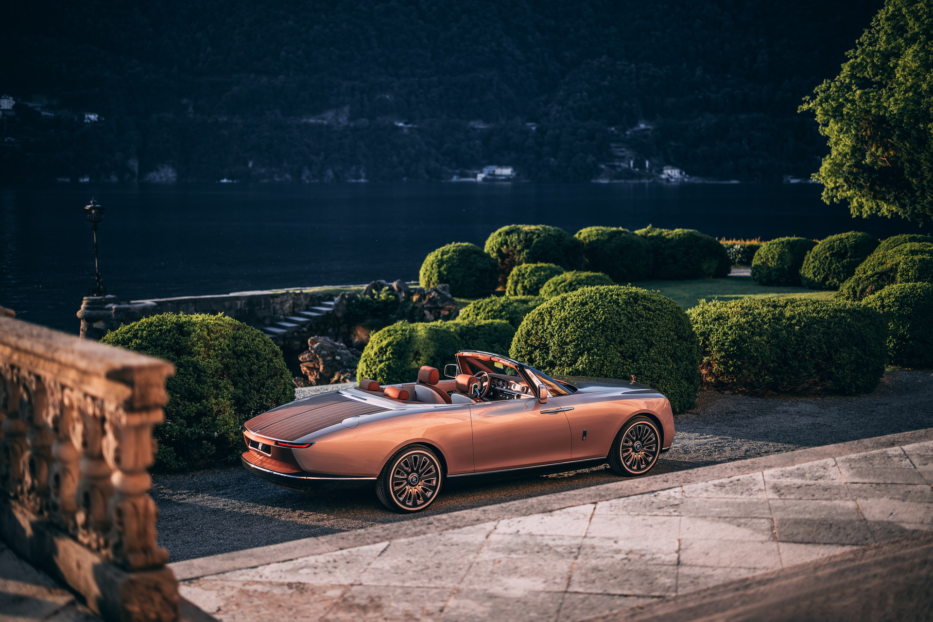 2022 Rolls-Royce Boat Tail Rear Three-Quarter Wallpapers (3)