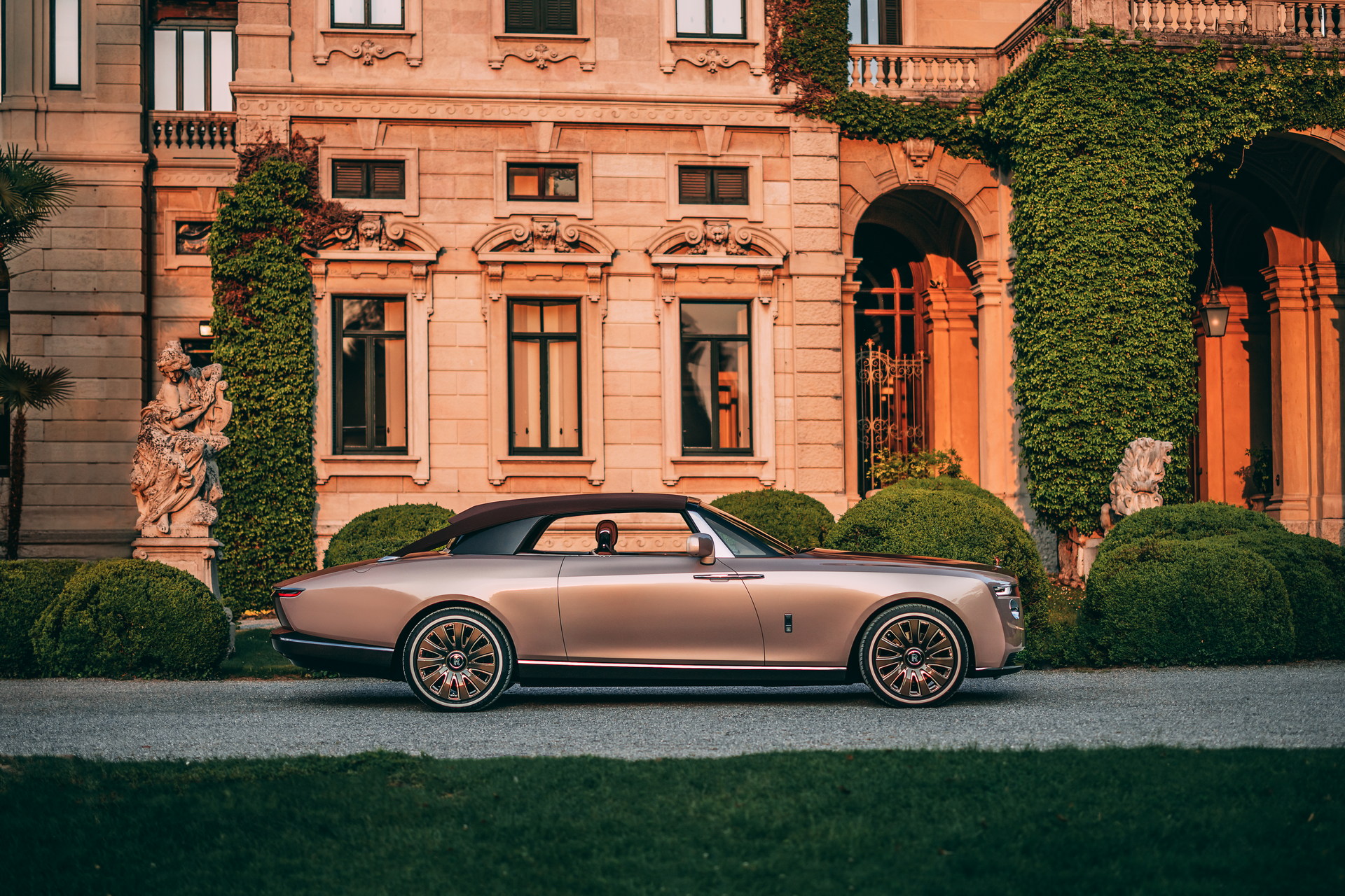 2022 Rolls-Royce Boat Tail Side Wallpapers (5)