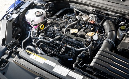 2022 Volkswagen Arteon Engine Wallpapers 450x275 (37)