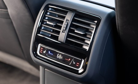 2022 Volkswagen Arteon Interior Detail Wallpapers 450x275 (52)