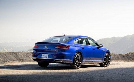 2022 Volkswagen Arteon Rear Three-Quarter Wallpapers 450x275 (26)