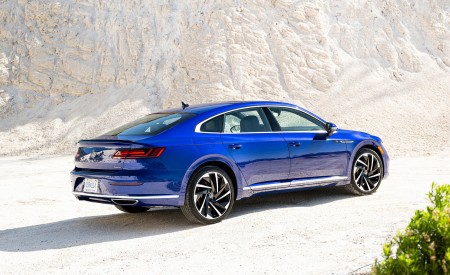 2022 Volkswagen Arteon Rear Three-Quarter Wallpapers 450x275 (19)