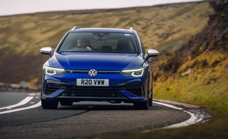 2022 Volkswagen Golf R Estate UK version Front Wallpapers  450x275 (2)