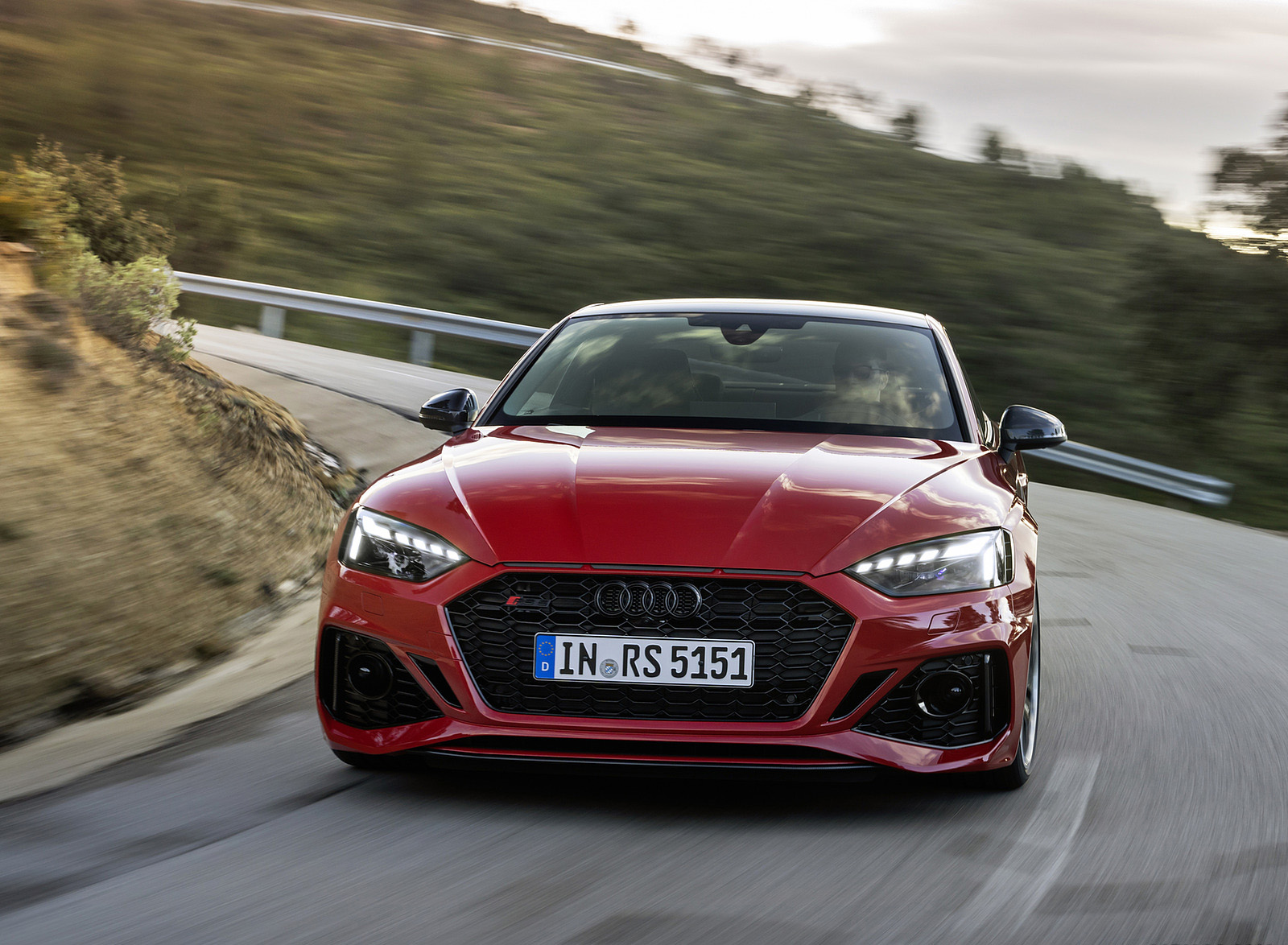 2023 Audi RS 5 Coupé Competition Plus (Color: Tango Red) Front Wallpapers (2)