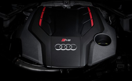 2023 Audi RS 5 Coupé Competition Plus Engine Wallpapers 450x275 (79)
