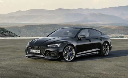 2023 Audi RS 5 Sportback Competition Plus (Color: Sebring Black) Front Three-Quarter Wallpapers 450x275 (16)