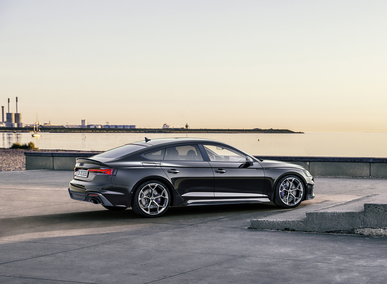 2023 Audi RS 5 Sportback Competition Plus (Color: Sebring Black) Rear Three-Quarter Wallpapers (13)