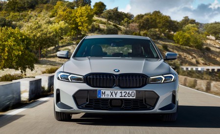 2023 BMW 3 Series Front Wallpapers 450x275 (6)