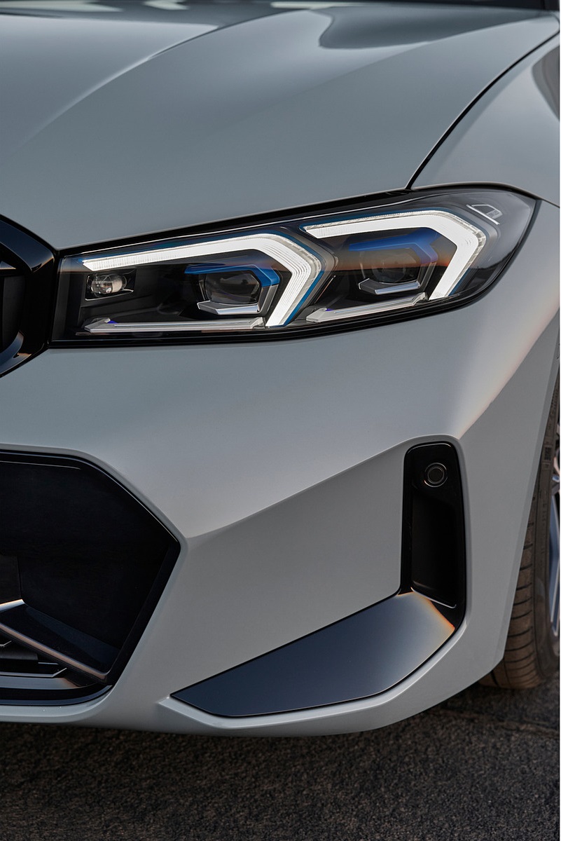 2023 BMW 3 Series Headlight Wallpapers #30 of 48