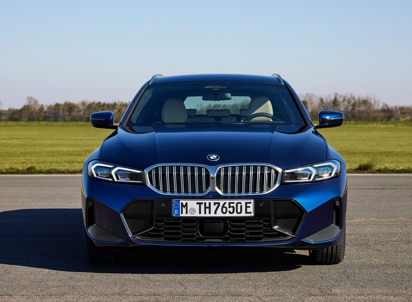 2023 BMW 3 Series Touring Front Wallpapers (15)