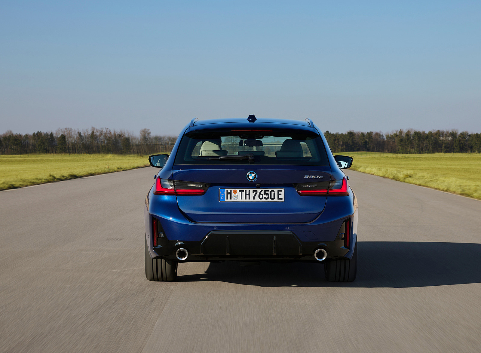 2023 BMW 3 Series Touring Rear Wallpapers (13)